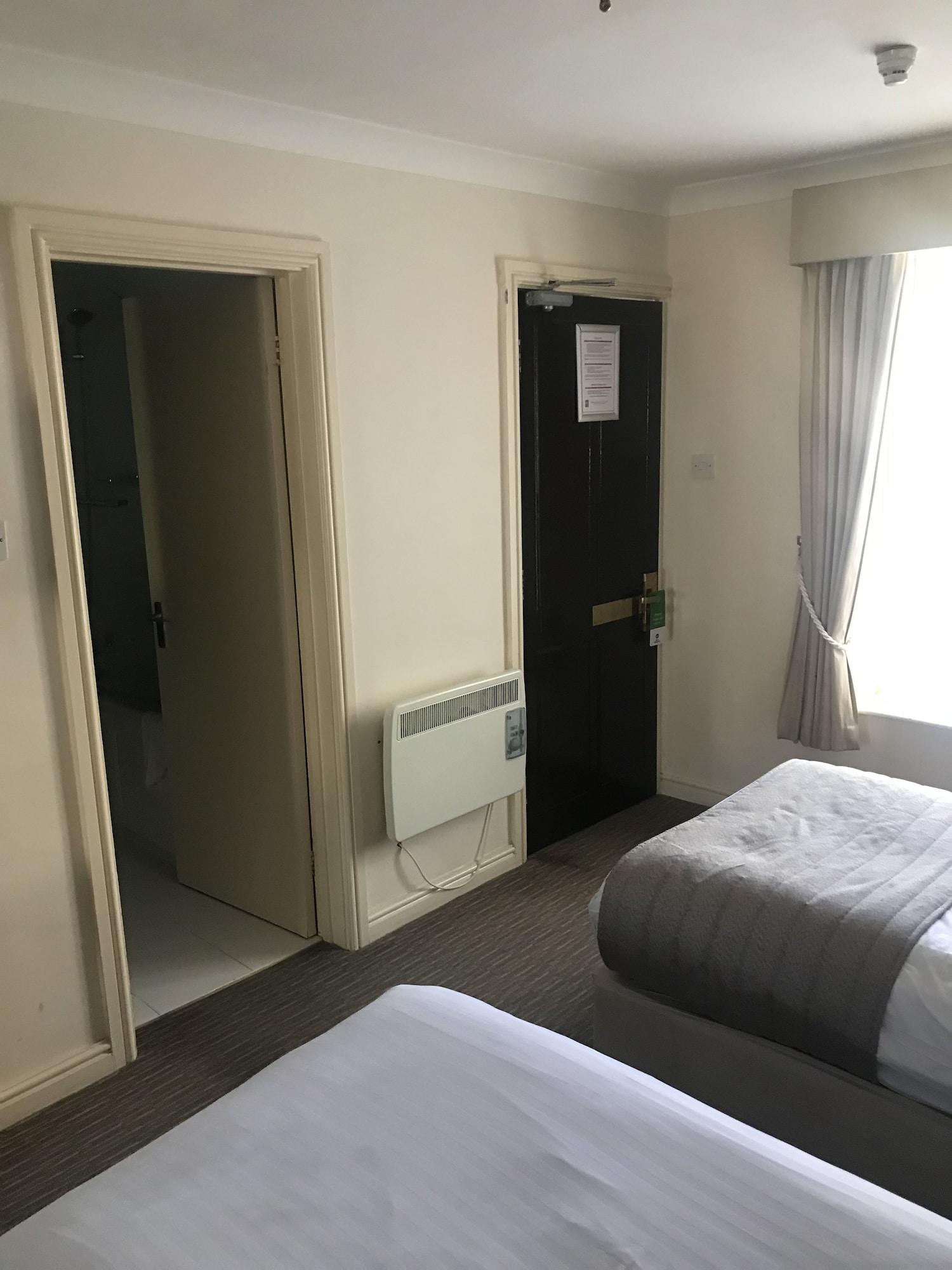 Hotel Normanton Park Hotel, Sure Collection By Western 3*